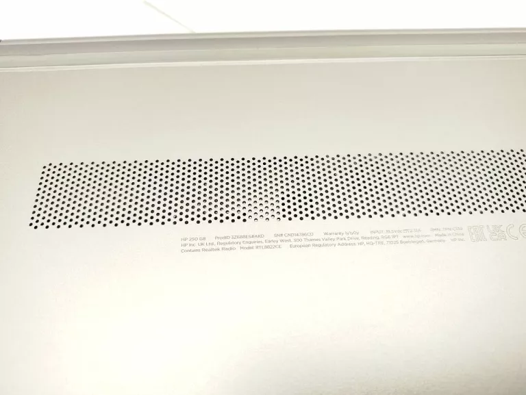 LAPTOP HP 250 G8