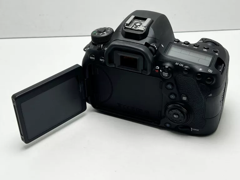 APARAT CANON EOS 6D MARK II | PRZEBIEG 752