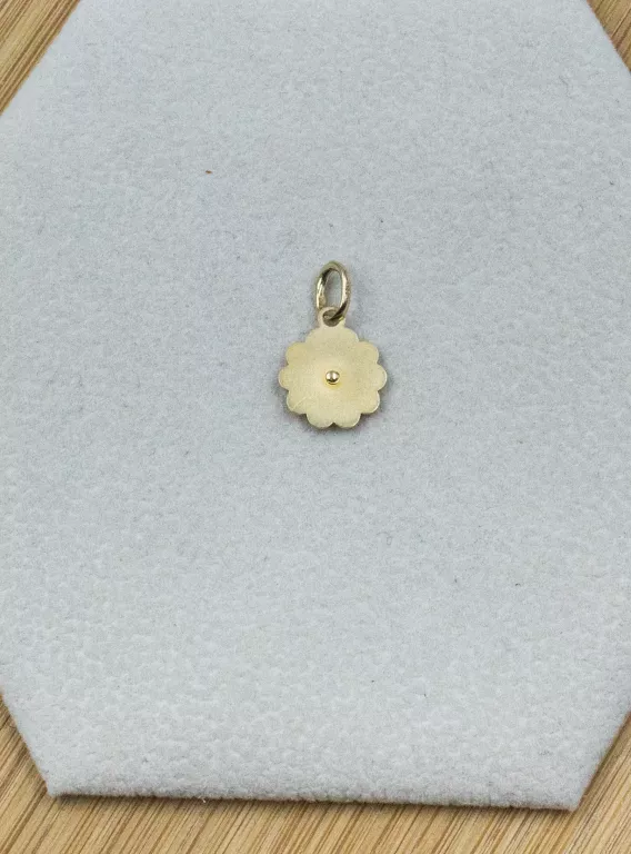 ZŁOTY WISIOREK MEDALIK MATKA BOSKA 14 K W. 0,55 G ŚREDNICA 10 MM