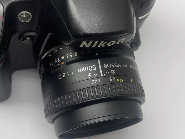 nikon-d80-plus-obiektyw-ladowarka-torba-rozdzielczosc-1000