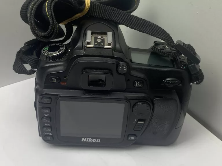 nikon-d80-plus-obiektyw-ladowarka-torba-stan-11323-2