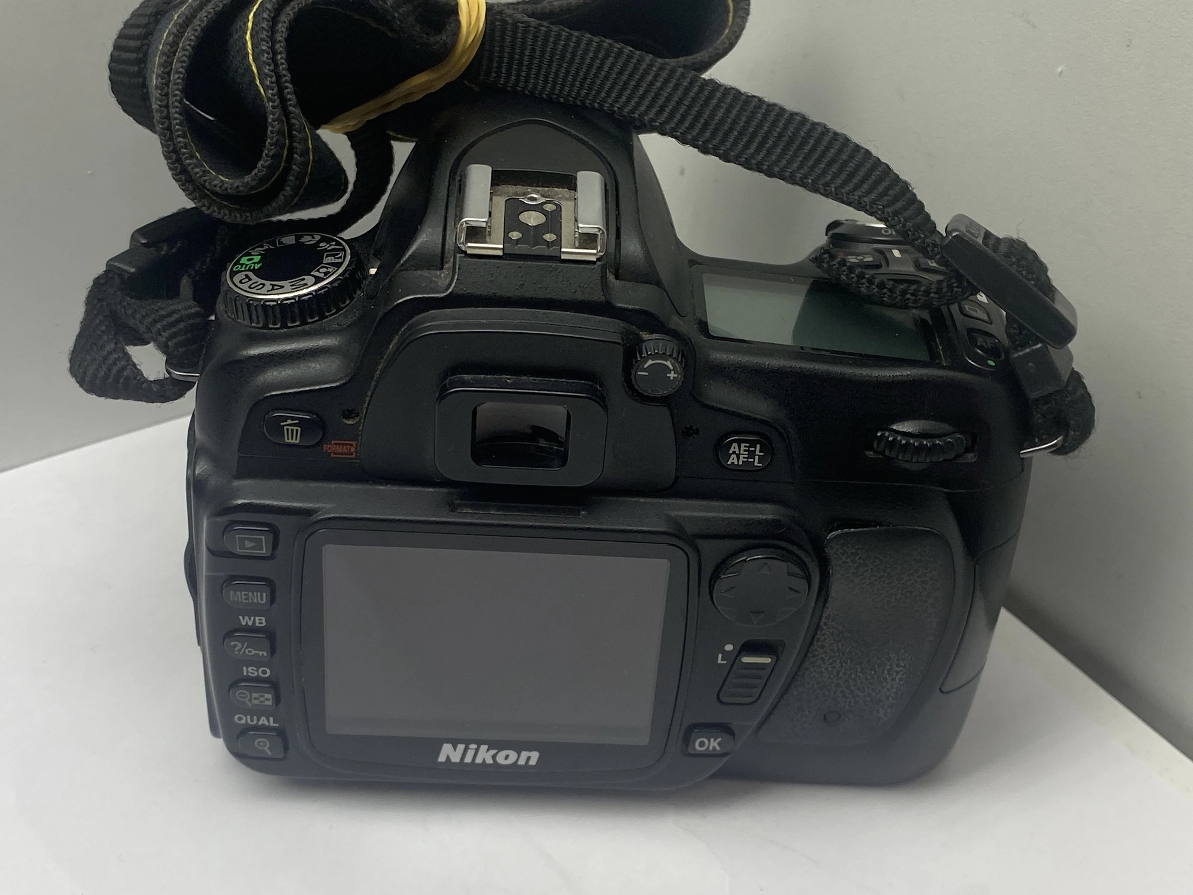 nikon-d80-plus-obiektyw-ladowarka-torba-stan-11323-2