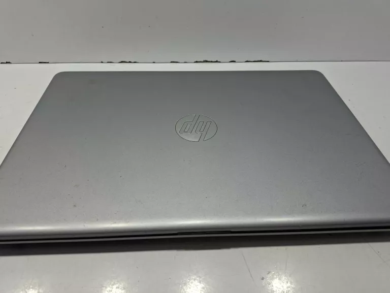LAPTOP HP 250 G8