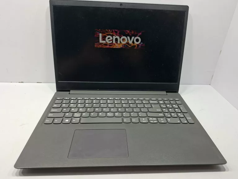 LAPTOP LENOVO V15-ADA 15,6 " AMD RYZEN 3 8 GB / 256 GB SZARY