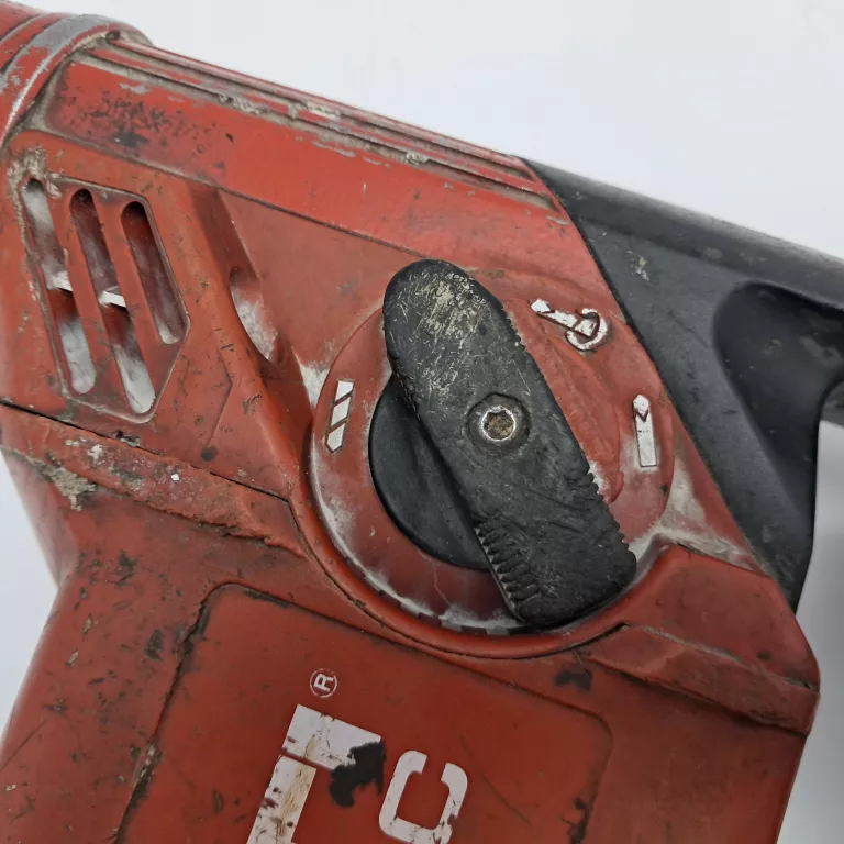 MŁOT HILTI TE 15-C