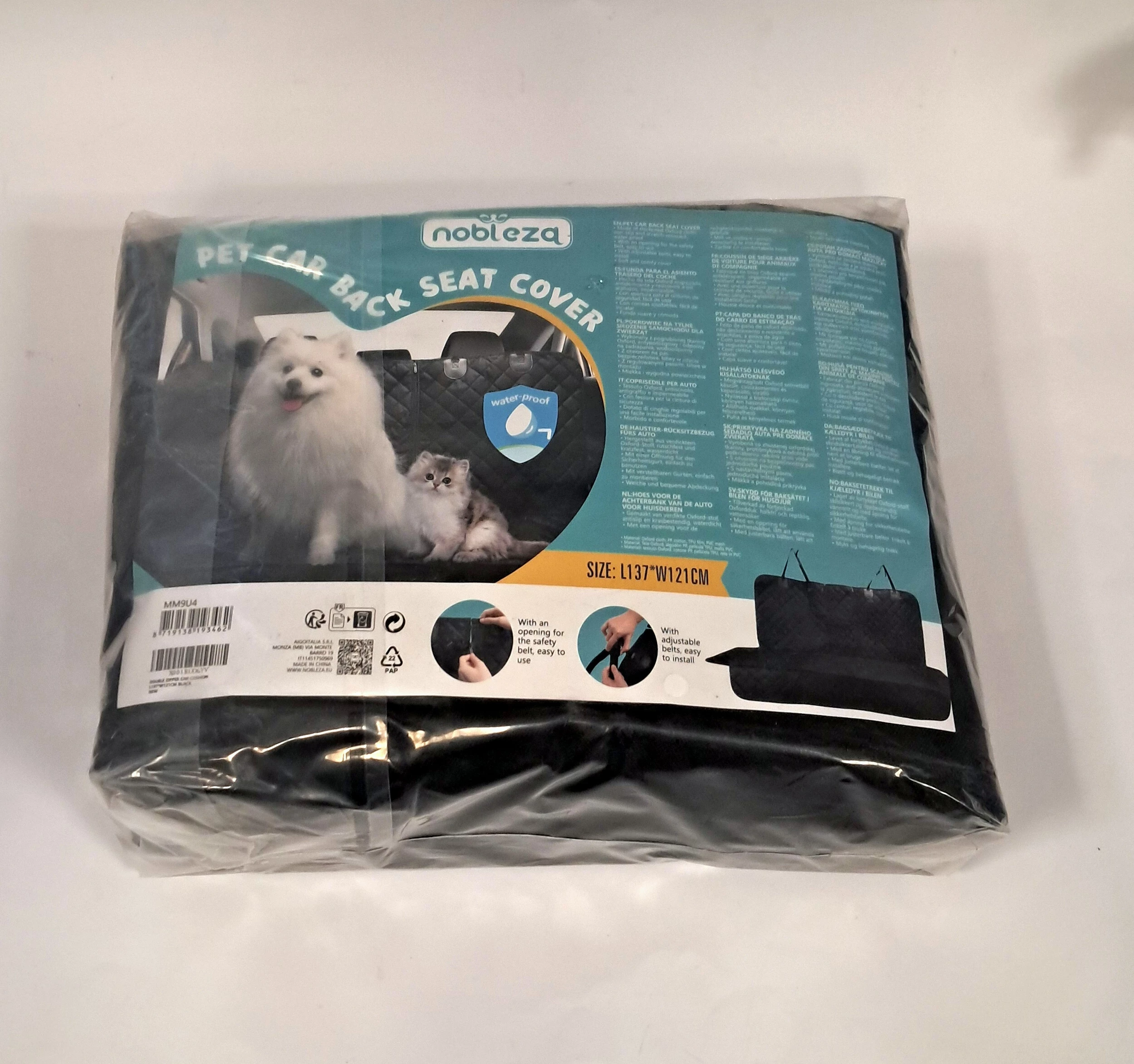 pokrowiec-na-tylne-siedzenie-dla-zwierzat-nobleza-137121-cm-koscielna-4b-sj-brzeg