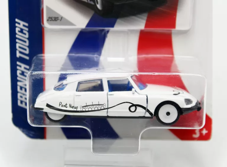 AUTKO MAJORETTE FRENCH TOUCH PREMIUM CARS CITROEN DS 21 (21 205 5011)