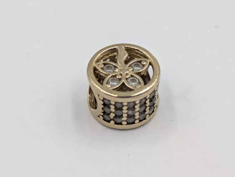ZŁOTA ZAWIESZKA CHARMS KWIAT CYRKONIE 585 1,61G