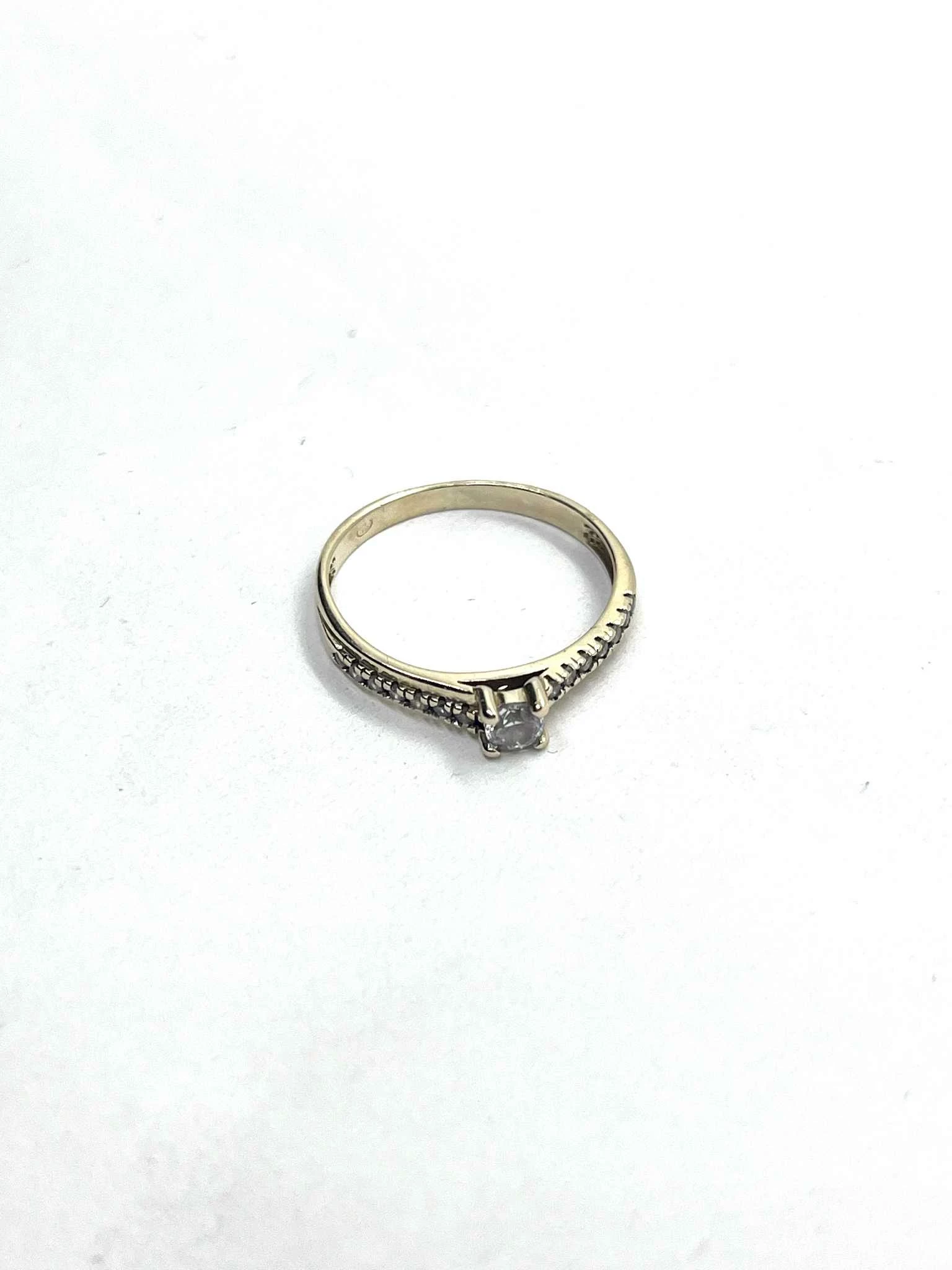 piekny-zloty-pierscionek-z-cyrkobiami-p585-184r15-stan-11323-2