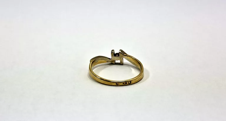 zloty-pierscionek-z-cyrkonia-p585-w206g-r17-material-15835-2