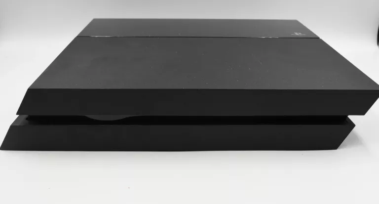 KONSOLA PLAYSTATION PS4 FAT 500GB
