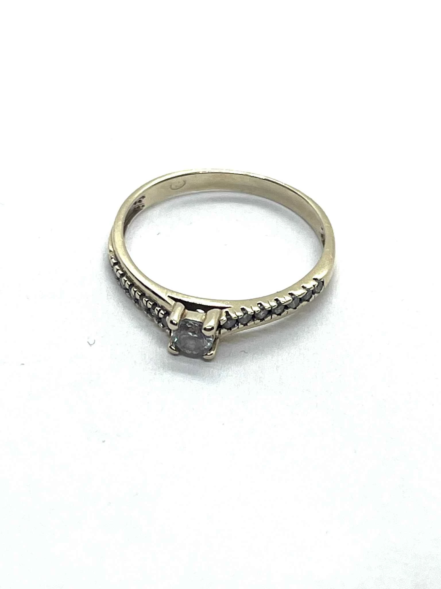 piekny-zloty-pierscionek-z-cyrkobiami-p585-184r15-cieszynskiego-36-lok50-gdansk