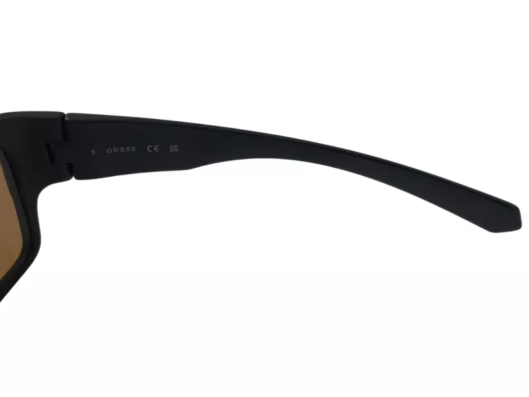 OKULARY PRZECIWSŁONECZNE GUESS + ETUI SKÓRZANE