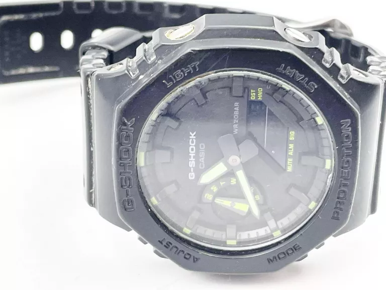 CASIO GA 2100 G-SHOCK