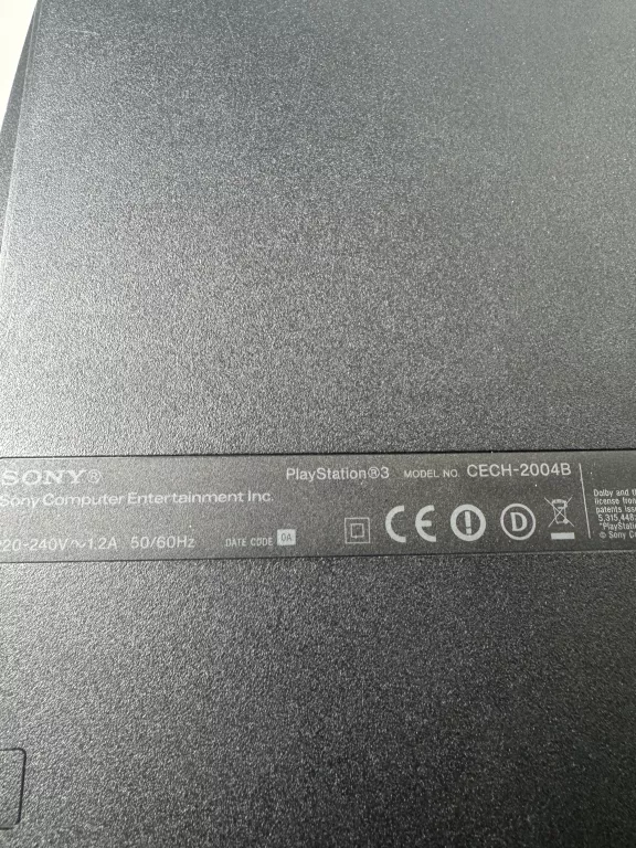 KONSOLA PS3 CECH-2004B 250GB + 2 PADY + 3 GRY