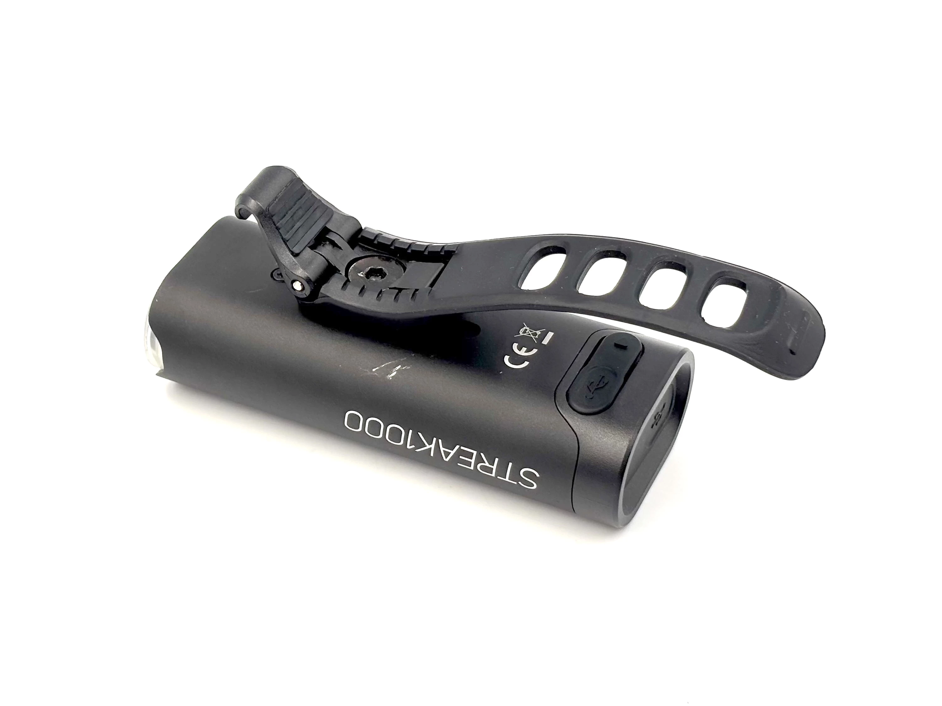 lampka-przednia-eyen-streak-1000-oswietlenie-rowerowe-model-streak-1000