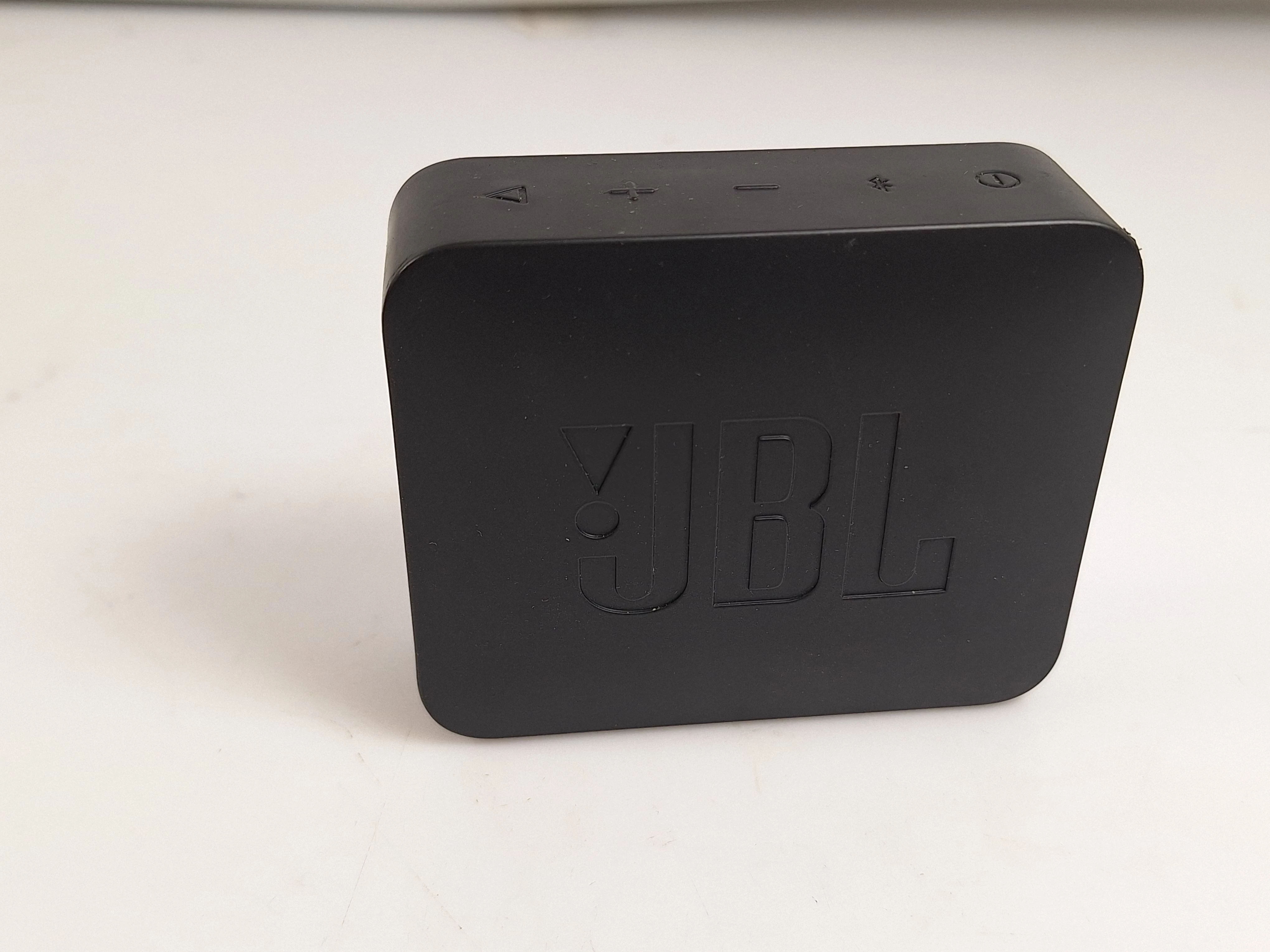 glosnik-jbl-go-2-czarny-moc-300