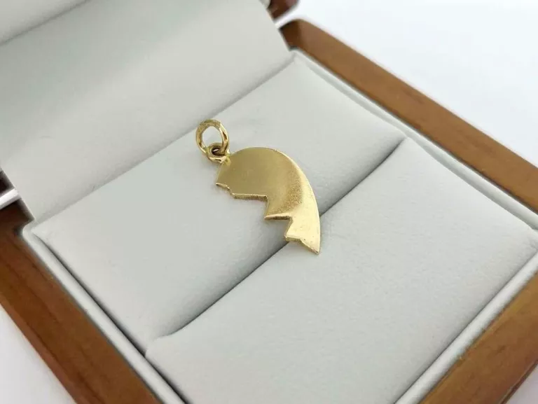 zlota-zawieszka-p585-130g-material-15835-2