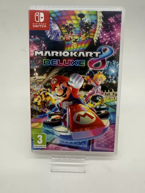 MARIO KART 8 DELUXE SWITCH