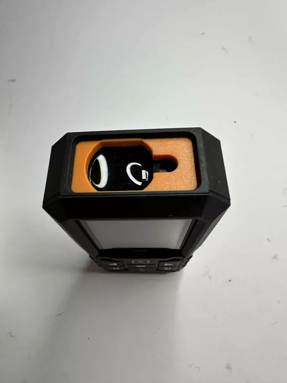 DALMIERZ LASEROWY MAGNUSSON IP54 30M  SUPER STAN!