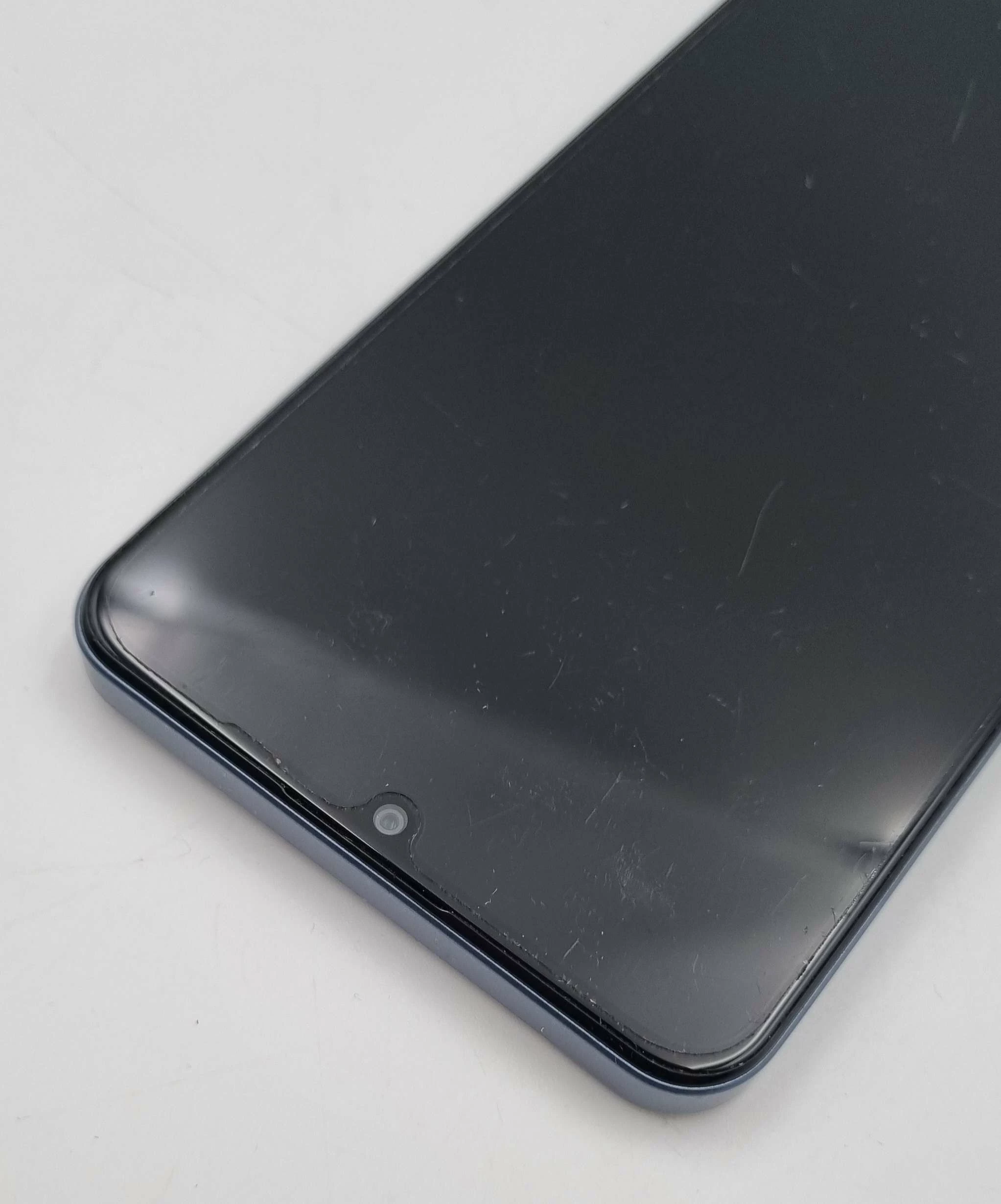 telefon-realme-c63-8256gb-solo-kod-producenta-rmx3939