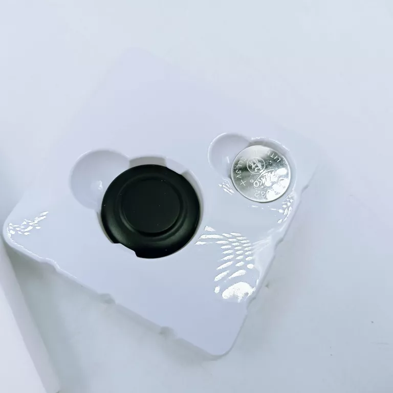 AIRTAG LOKALIZATOR GPS TRACKER DO AUTA ROWERU KLUCZY APPLE FIND MY