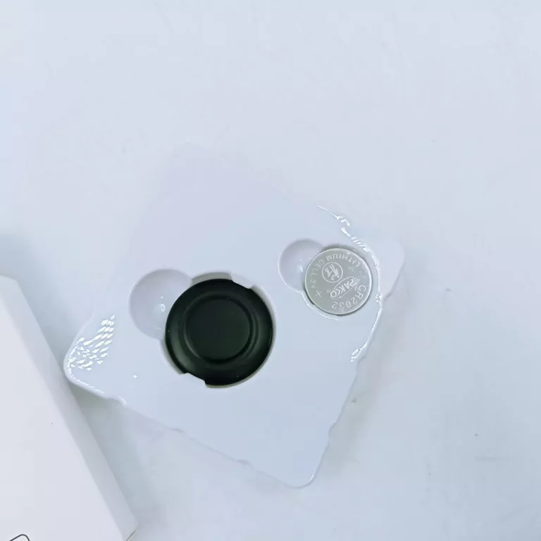 AIRTAG LOKALIZATOR GPS TRACKER DO AUTA ROWERU KLUCZY APPLE FIND MY