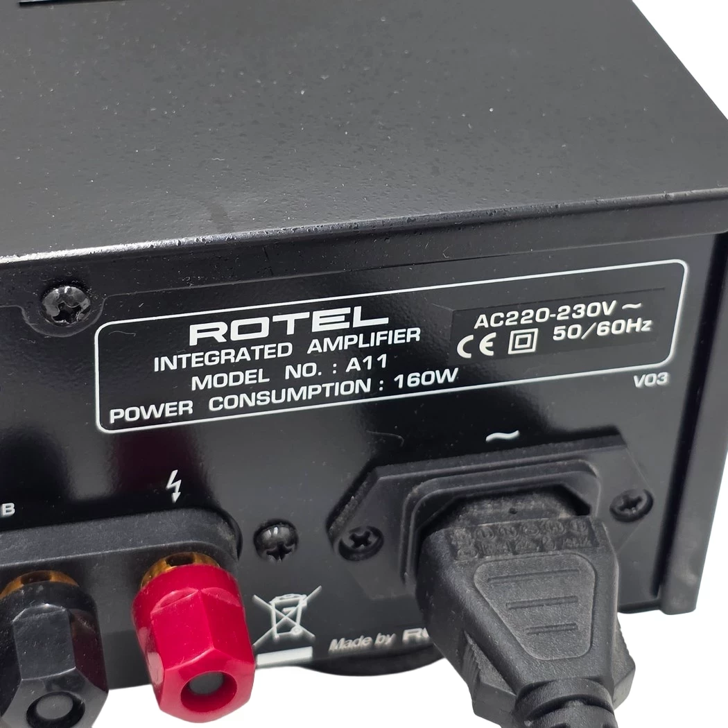wzmacniacz-rotel-a11-tribute-stan-11323-2