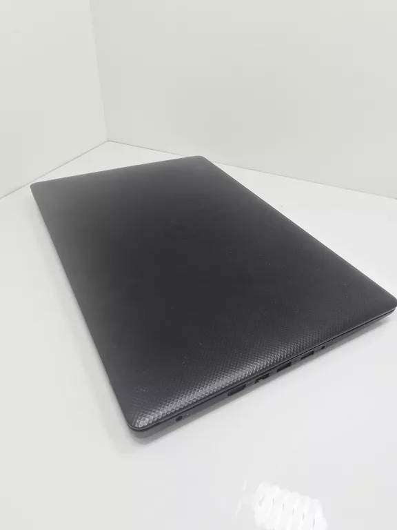 LAPTOP DELL VOSTRO 15 3000 I5/8 GB RAM/ 256 GB SSD