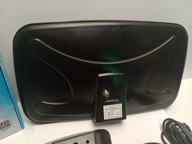 ANTENA DVB-T 2W1 WEWNĘTRZNA ZEWNĘTRZNA