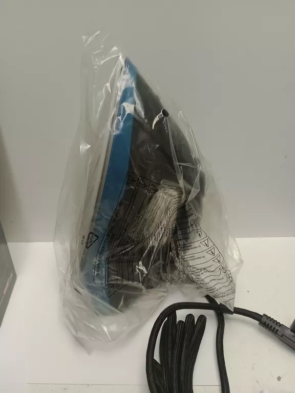ŻELAZKO KOENIC KSI4310