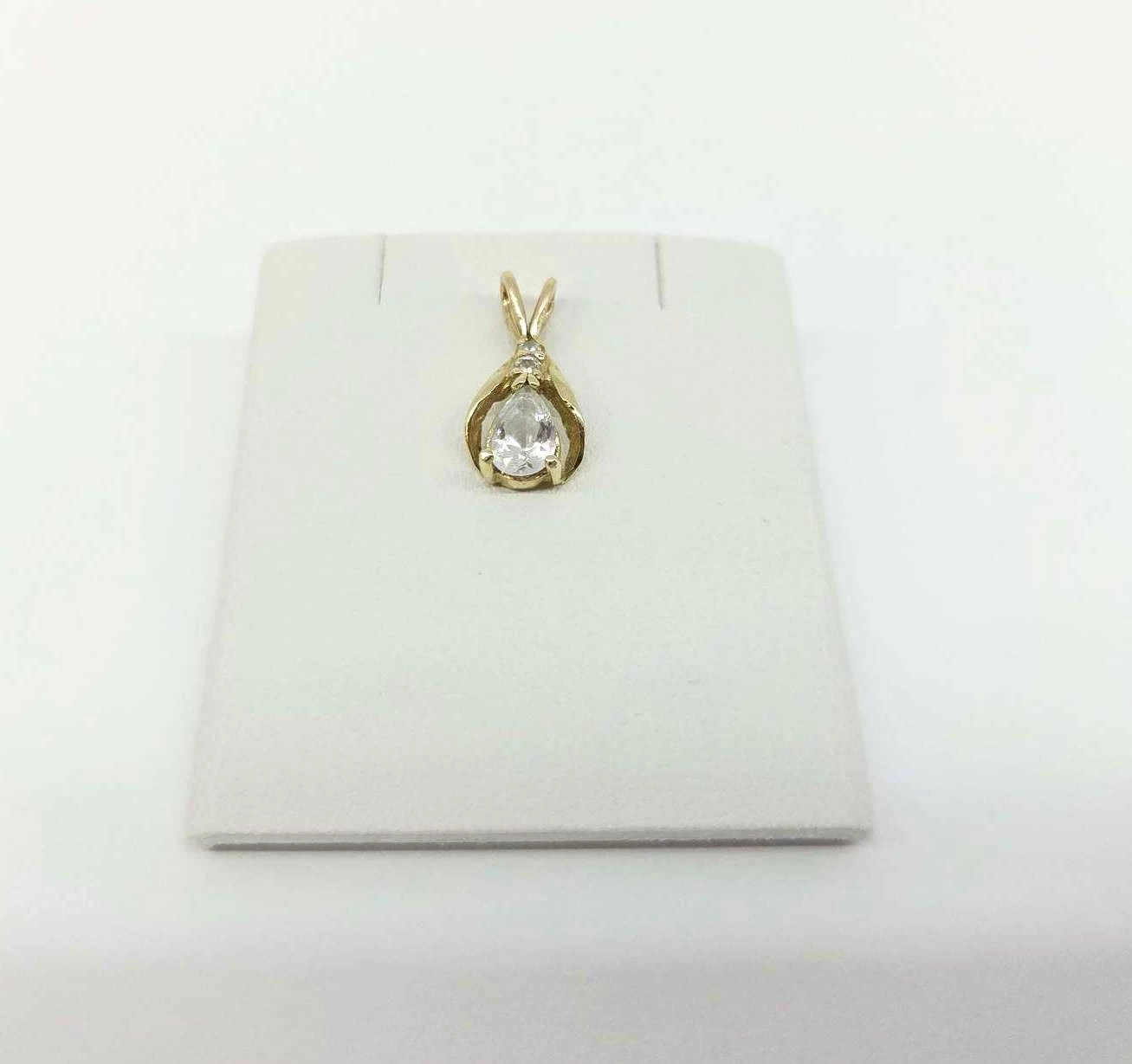 zloty-zawieszka-z-cyrkonia-p585-083g-cechy-207006-4