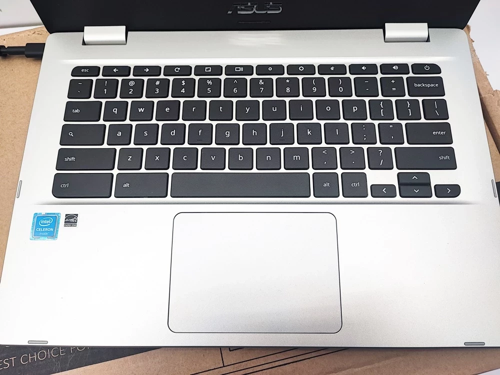 laptop-asus-chromebook-c424m-ean-gtin-0195553400640