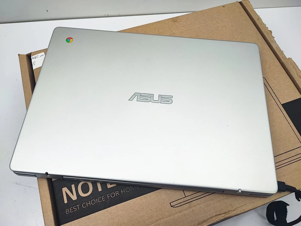 laptop-asus-chromebook-c424m-kod-producenta-90nx02c2-m01210