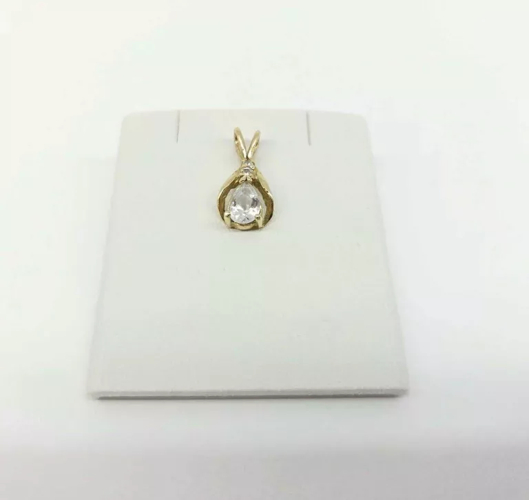 zloty-zawieszka-z-cyrkonia-p585-083g-cechy-207006-4