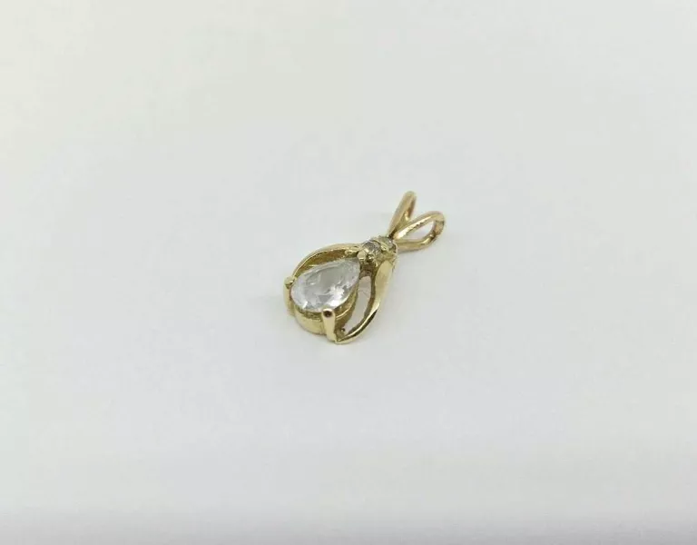 zloty-zawieszka-z-cyrkonia-p585-083g-motyw-129129-2