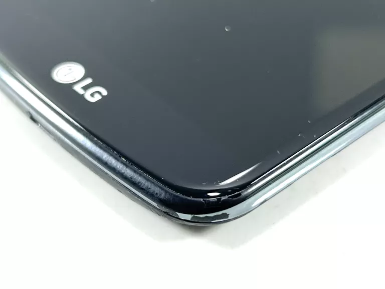 TELEFON LG K10 LTE 1,5 GB / 16 GB
