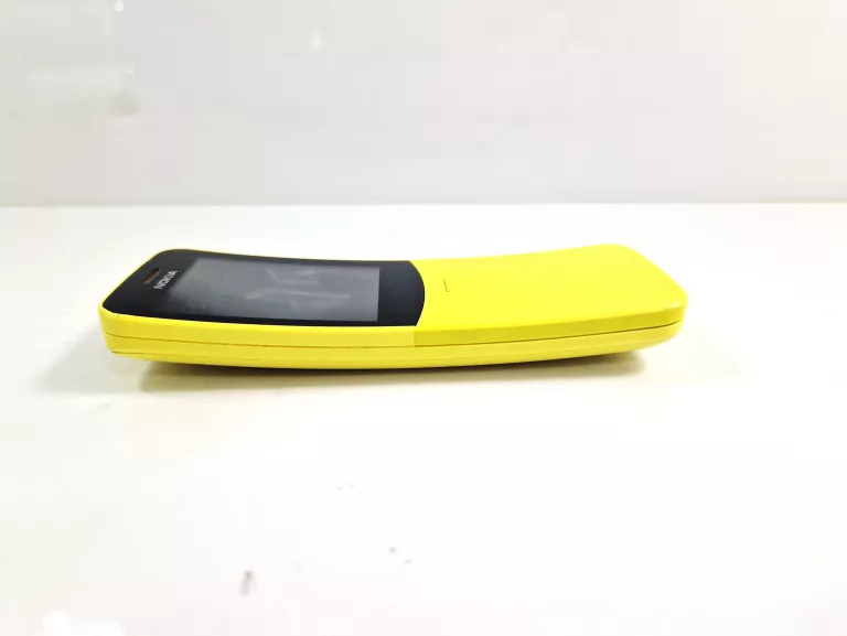 telefon-nokia-8110-pud-wbudowana-pamiec-202869-214209
