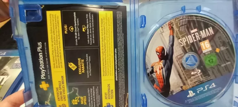 ZESTAW GIER PS4 GTA V / SPIDER-MAN / CALL OF DUTY