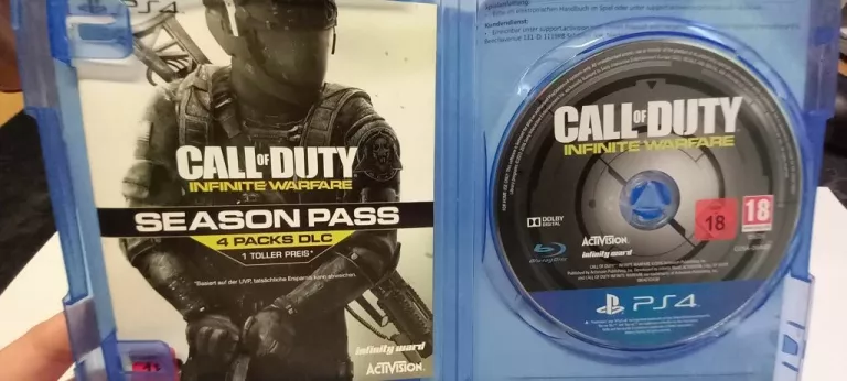 ZESTAW GIER PS4 GTA V / SPIDER-MAN / CALL OF DUTY