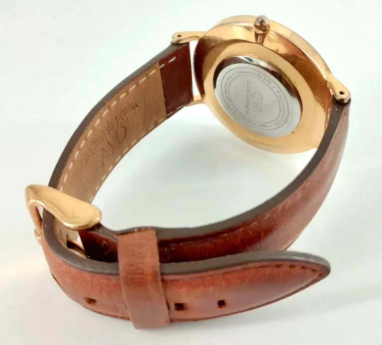 ZEGAREK DANIEL WELLINGTON