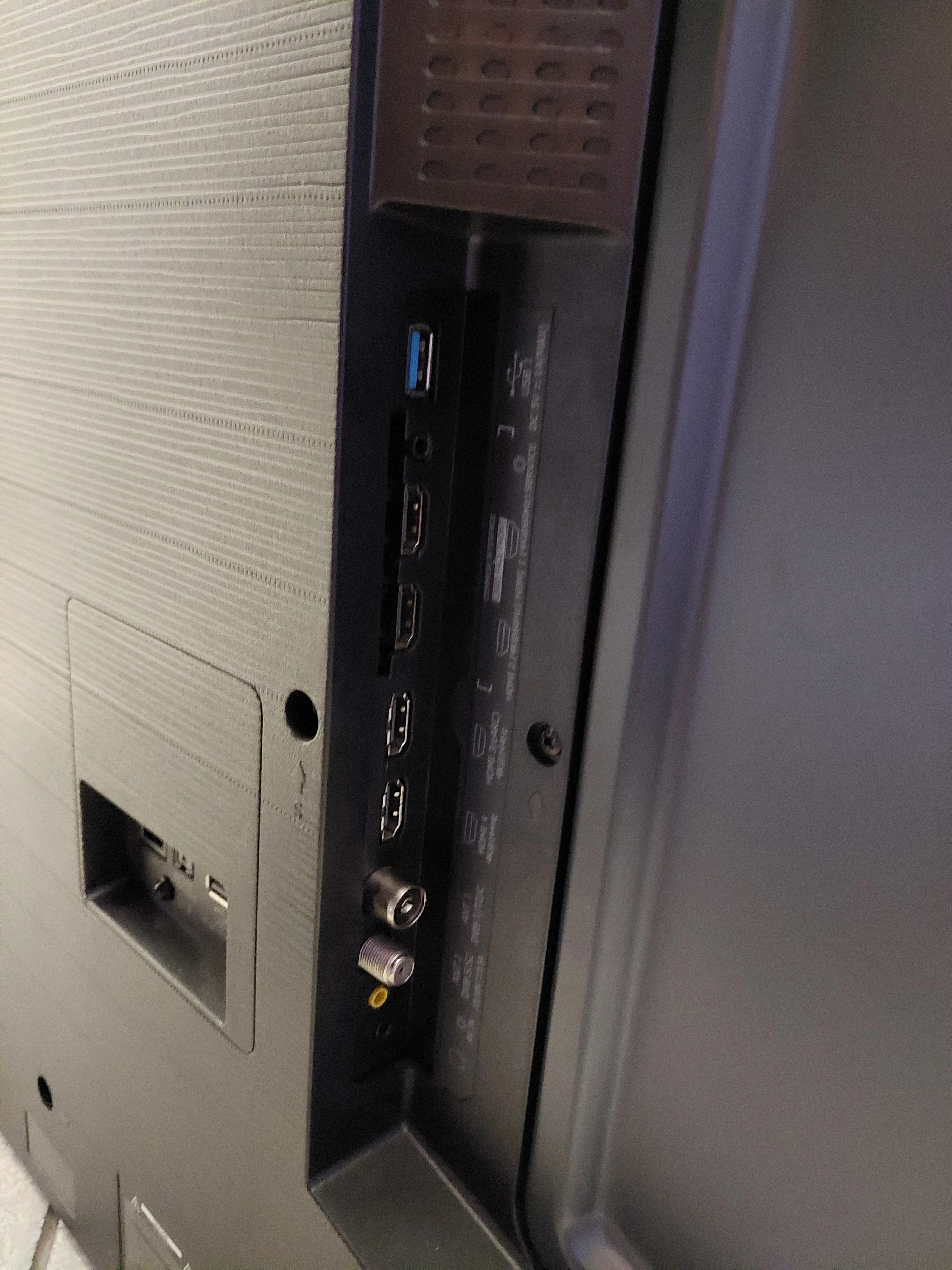 telewzior-hisense-65u7kq-65-z-gwarancja-kod-producenta-65u7kq