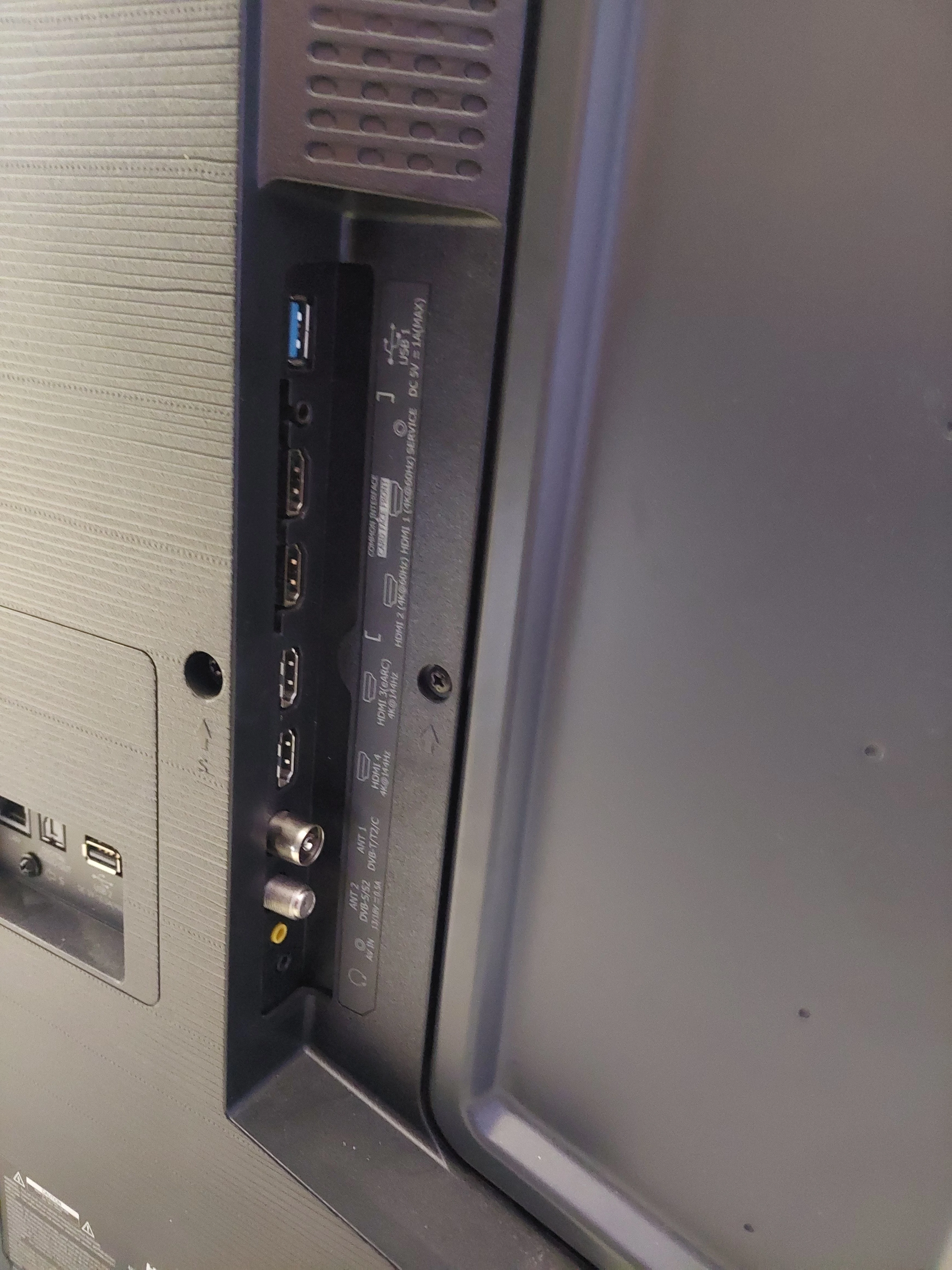 telewzior-hisense-65u7kq-65-z-gwarancja-ean-gtin-6942147493403