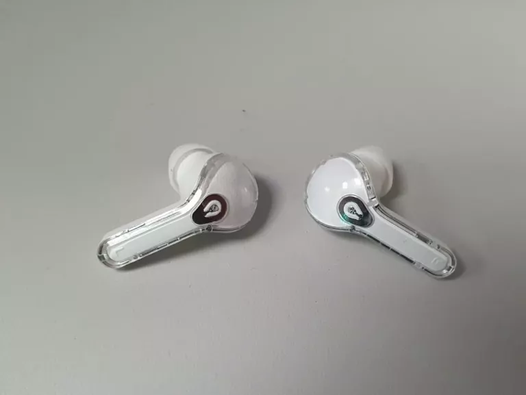 SŁUCHAWKI BLUETOOTH BIAŁE