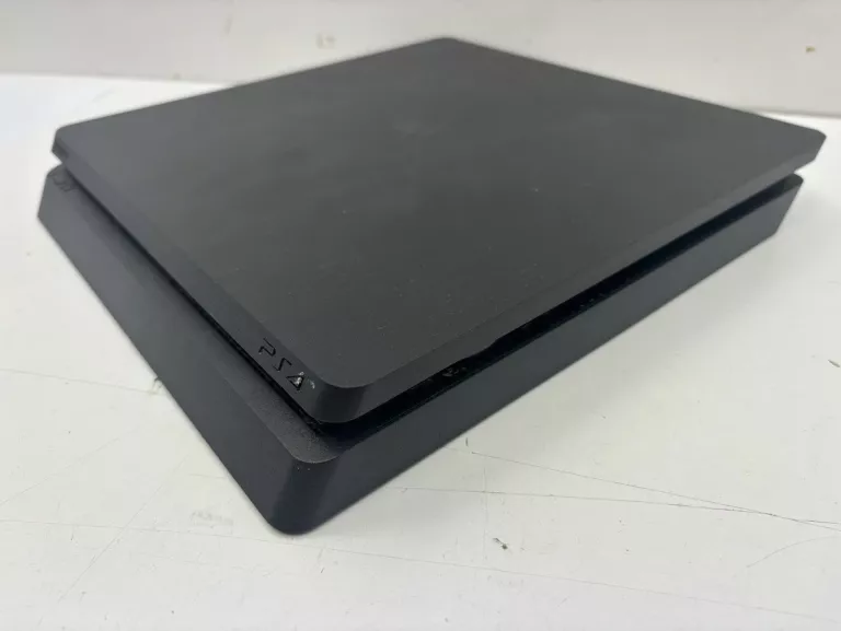 KONSOLA PS4 512GB + PAD + OKABLOWANIE + GRA NEED FOR SPEED