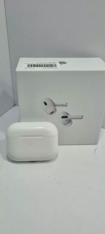 APPLE AIRPODS PRO (2ND GENERATION)