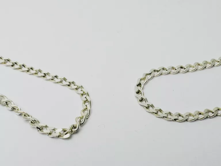 SREBRNY ŁAŃCUSZEK 925 4,38G R50