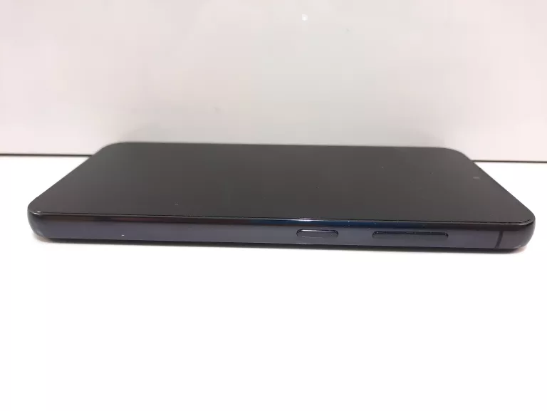 SMARTFON SAMSUNG GALAXY S23 8 GB / 256 GB