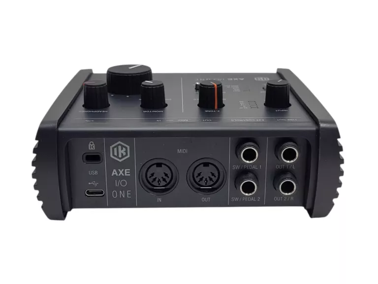 IK MULTIMEDIA AXE I/O ONE INTERFEJS AUDIO USB-C 192KHZ CZARNY