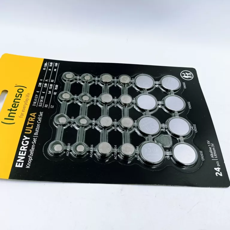 ZESTAW BATERII INTENSO 24 SZT